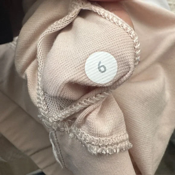 Lululemon Crossback Racer Tank – Size 6 - Picture 7 of 12